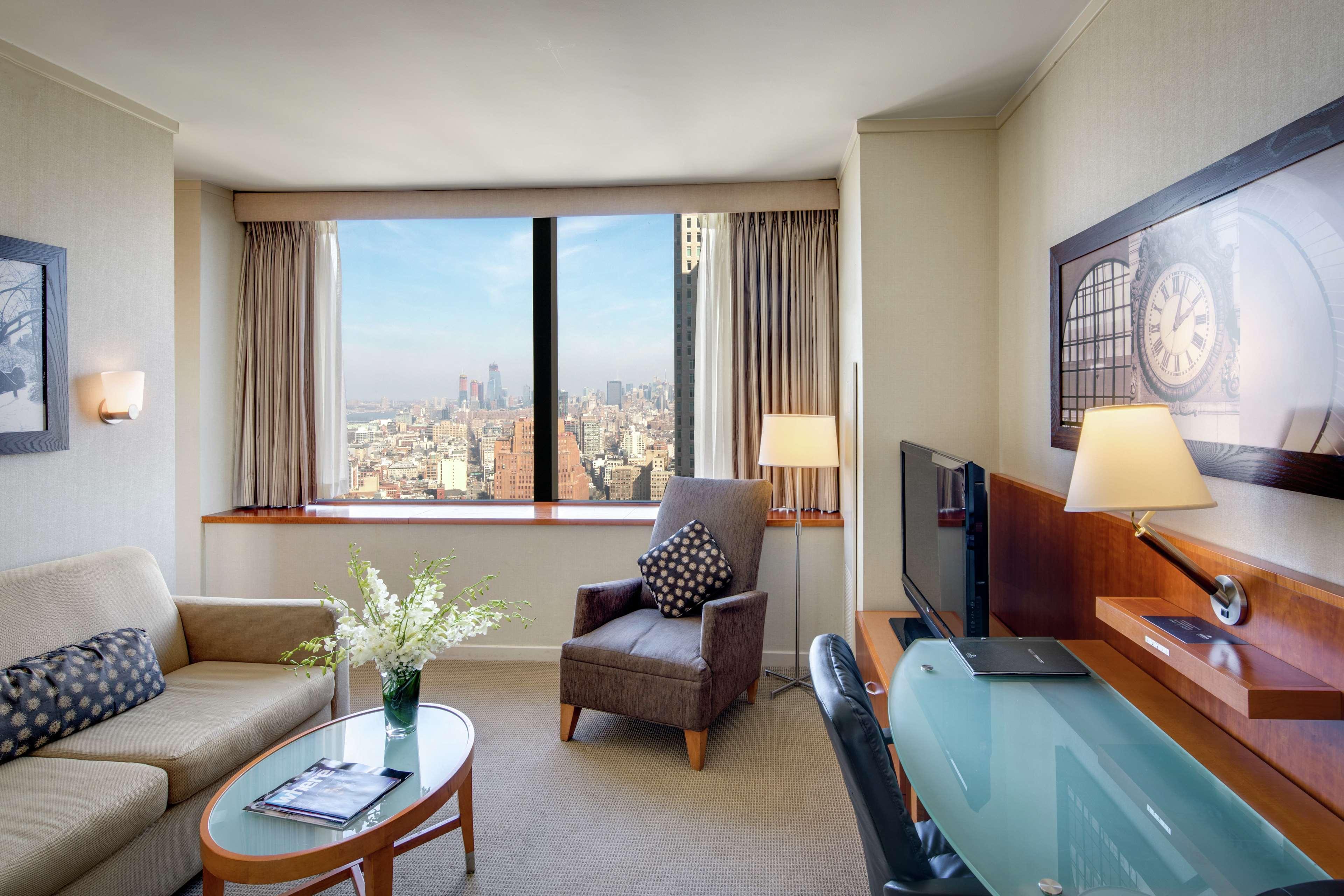 Millennium Downtown New York Hotel Bagian luar foto